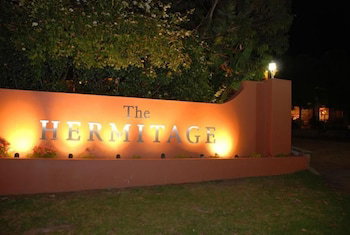 The Hermitage Motel - ACT Tourism 4