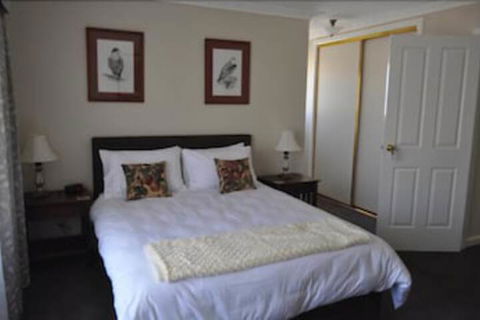 Austin Rise Bed And Breakfast - ACT Tourism 4