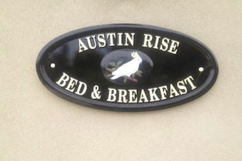 Austin Rise Bed And Breakfast - ACT Tourism 1