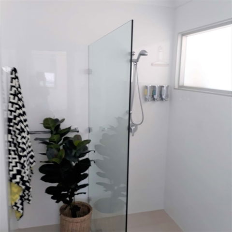 Shutters By The Sea - ACT Tourism 4