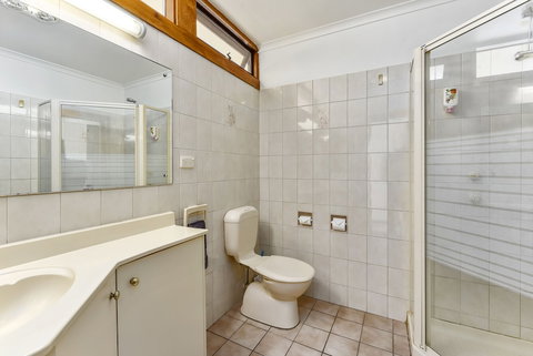 William Macintosh Motor Lodge - ACT Tourism 2