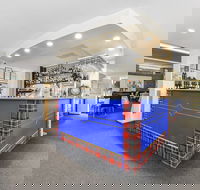 William Macintosh Motor Lodge - ACT Tourism