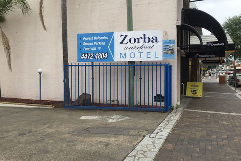Zorba Motel - ACT Tourism 7