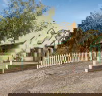 Country Pleasures BB - ACT Tourism