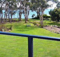 Four Seasons Waterfront Villas - ACT Tourism