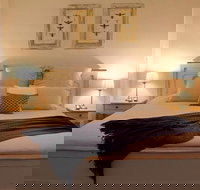 Queen's Cottage Bed and Breakfast Barossa Valley - ACT Tourism