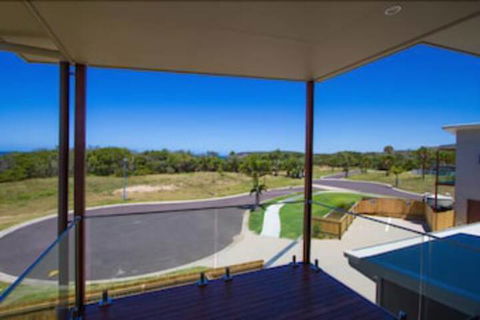 Agnes Sails - ACT Tourism 1