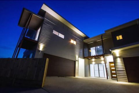 Agnes Sails - ACT Tourism 0