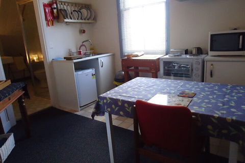 Accommodation In An Historic Warehouse - ACT Tourism 2