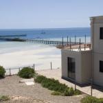 Cliff House Beachfront Villas - ACT Tourism 0