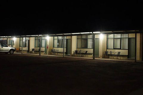 Charlton Motel - Victoria - ACT Tourism 3