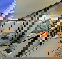 Platinum Apartments on Southbank - ACT Tourism