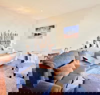 Phoenix Apartments - ACT Tourism