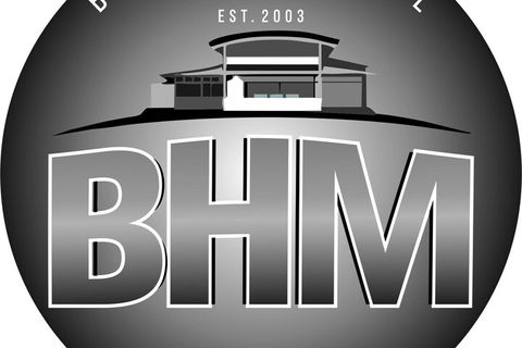 Banana Hotel Motel - ACT Tourism 4