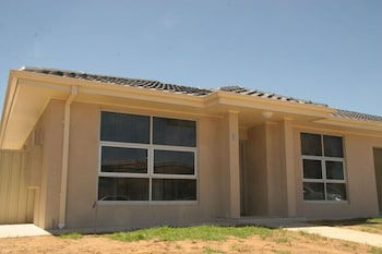 Ethelton Serviced Apartments - ACT Tourism 6