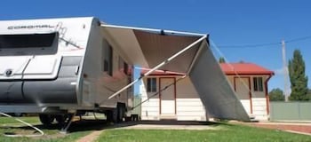 Fossicker Caravan Park - ACT Tourism 0