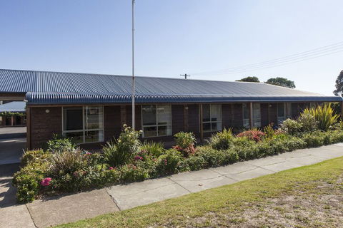 Ararat Motor Inn - ACT Tourism 1