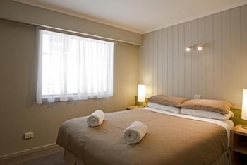 Altitude Apartments - ACT Tourism 3