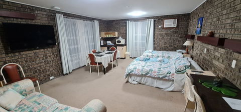Sussex Inlet Motel - ACT Tourism 3