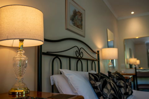 Yarra Gables - ACT Tourism 0