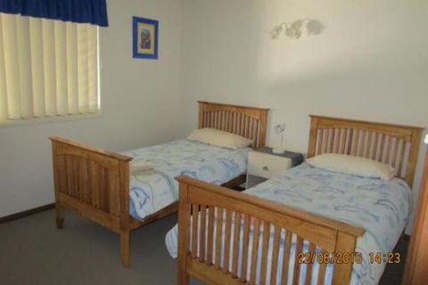 Anchor In - ACT Tourism 5