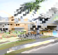 1770 Lagoons Central Apartment Resort - ACT Tourism