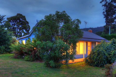Fairwinds - Essentially Tas - ACT Tourism 5