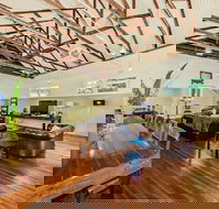 Tuck Inn Yarra Valley - ACT Tourism