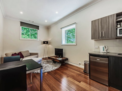 Tuck Inn Yarra Valley - ACT Tourism 1