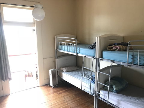 Arthouse Hostel - ACT Tourism 6