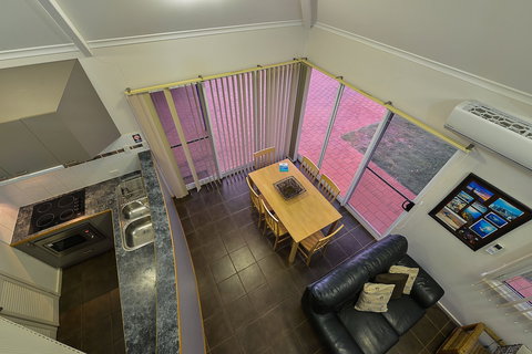 Osprey Holiday Village - ACT Tourism 3