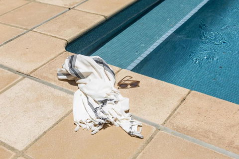 Noosa Court 4 - ACT Tourism 2