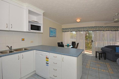 Jade Waters Holiday Apartments - ACT Tourism 4