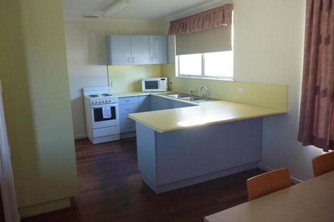 Lake Monduran Holiday Park - ACT Tourism 4