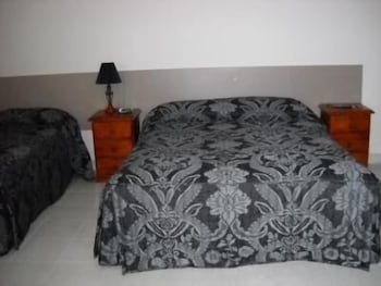 Molika Springs Motel - ACT Tourism 6