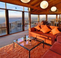 Summit Views - ACT Tourism