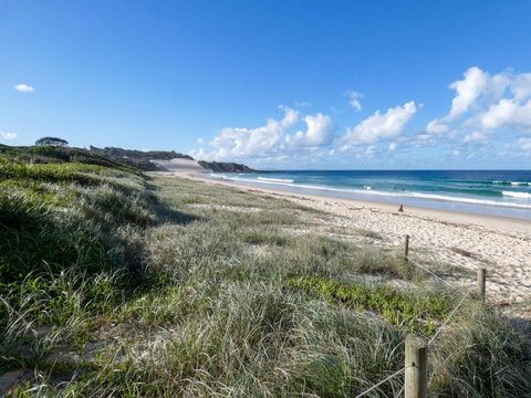 CHILL OUT BEACH HOUSE At FORSTER - ACT Tourism 6
