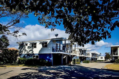 Jervis Bay Holiday Cabins - ACT Tourism 1