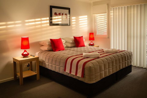 Wallsend Executive Apartments - ACT Tourism 2