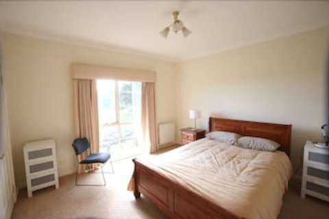 Farm Accommodation - ACT Tourism 1