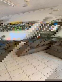 Frogshollow Backpackers - ACT Tourism 3