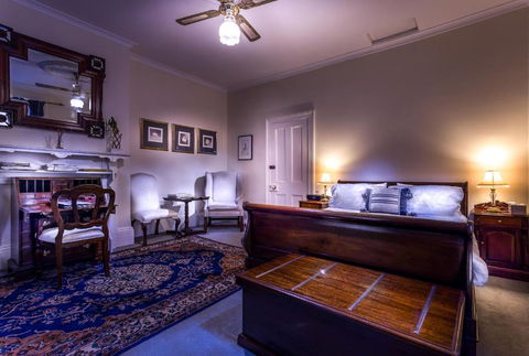 Fothergills Of Fremantle - ACT Tourism 3