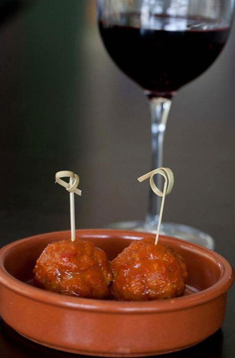 Tapas Tapas Bodega - ACT Tourism 38