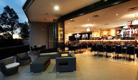 Terranova Bar Restaurant - ACT Tourism 10