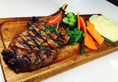 Terranova Bar Restaurant - ACT Tourism 13