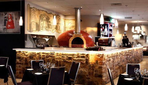 Terranova Bar Restaurant - ACT Tourism 6