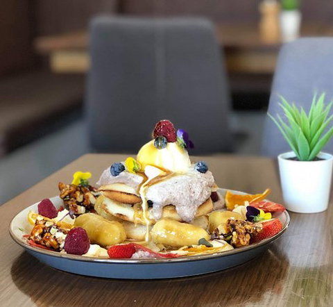 Entice Cafe - ACT Tourism 0