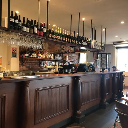 Border Inn Hotel - ACT Tourism 0