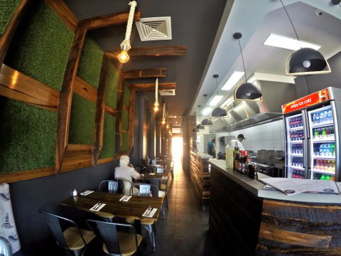 Row Your Boat Fish Bar - ACT Tourism 0