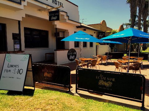Royal Mail Hotel Mulwala - ACT Tourism 0